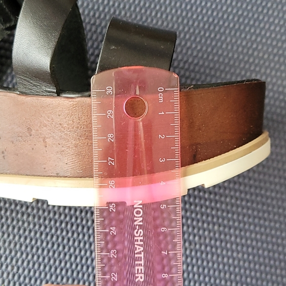 Miz Mooz black leather platform wedges-size 10 - Picture 7 of 10